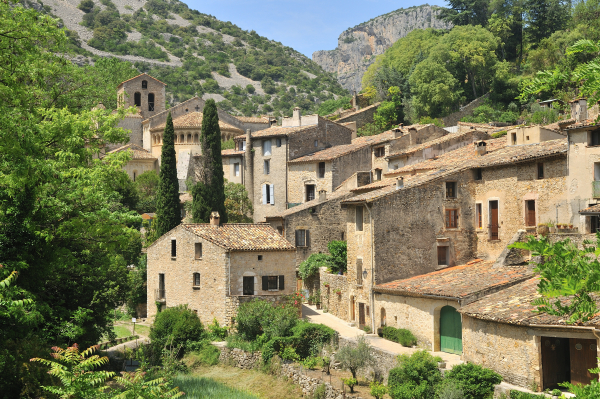 Le village de Saint Guilhem 