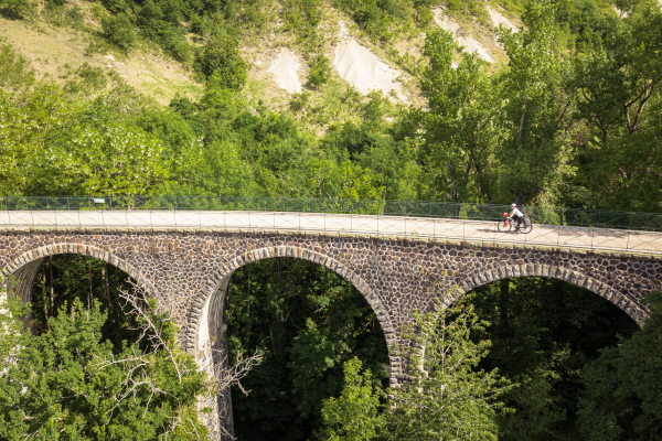   - &copy;Un monde à vélo