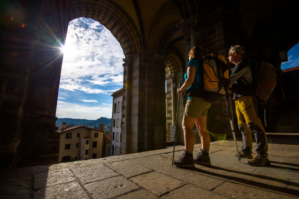 Le départ de la cathédrale du Puy  - &copy;Jérémie Mazet